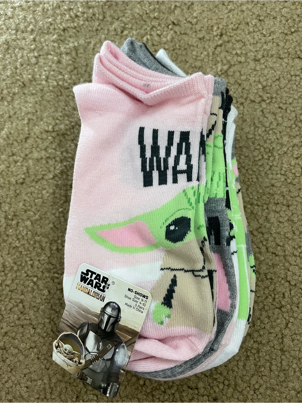 Star Wars Grogu Pink and Green 5-pack Crew Socks